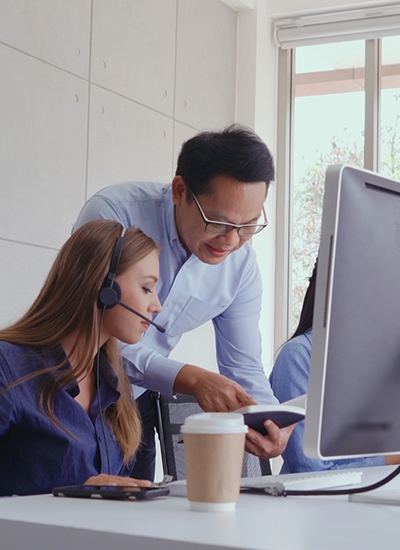 Japan IT support team providing remote IT assistance, monitoring network security, and troubleshooting system issues for business clients Japan IT support team providing remote IT assistance, monitoring network security, and troubleshooting system issues for business clients