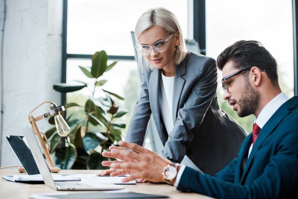Hong Kong consulting team doing a business analysis helping businesses gain the advantage Hong Kong consulting team doing a business analysis helping businesses gain the advantage