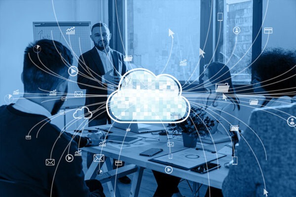 Cloud Computing in Healthcare: How to Secure Patient Data 4 IT professionals in a meeting concept image for cloud computing solutions